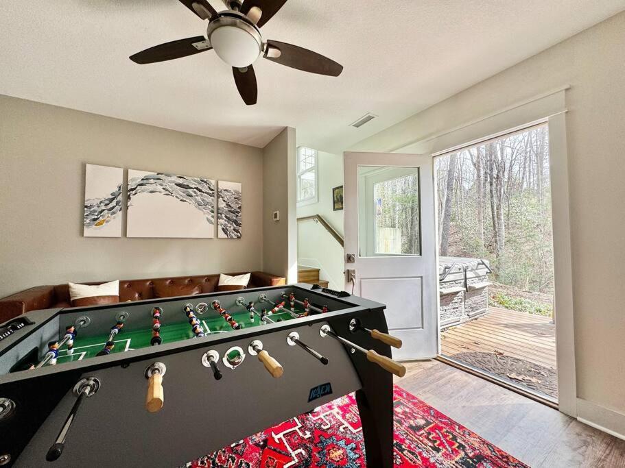 The Cove Retreat- Hot Tub/Screened Porch/Game Room Lake Lure Extérieur photo