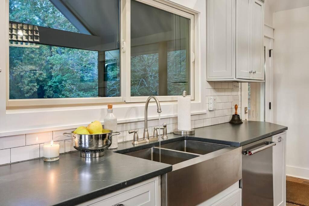 The Cove Retreat- Hot Tub/Screened Porch/Game Room Lake Lure Extérieur photo