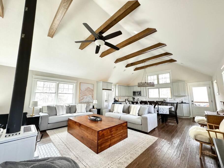The Cove Retreat- Hot Tub/Screened Porch/Game Room Lake Lure Extérieur photo